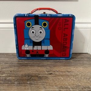 THOMAS & FRIENDS THOMAS THE TANK ENGINE TRAIN METAL TIN LUNCHBOX